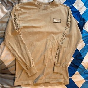 Vans “Off The Wall” Long Sleeve Tee